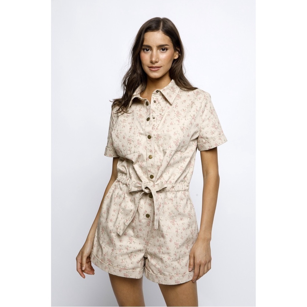 Storia Beige Floral Romper - Picture 1 of 4